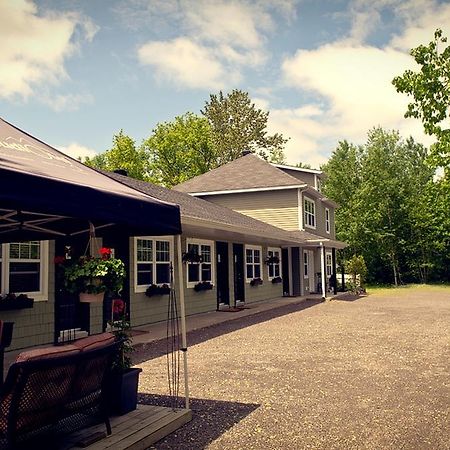 Studiotel Bromont Exterior foto